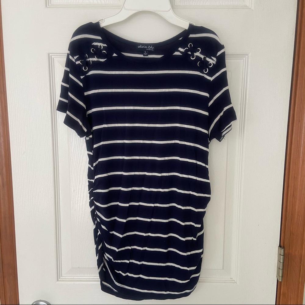Olivia blu maternity navy & white striped shirt Small EUC